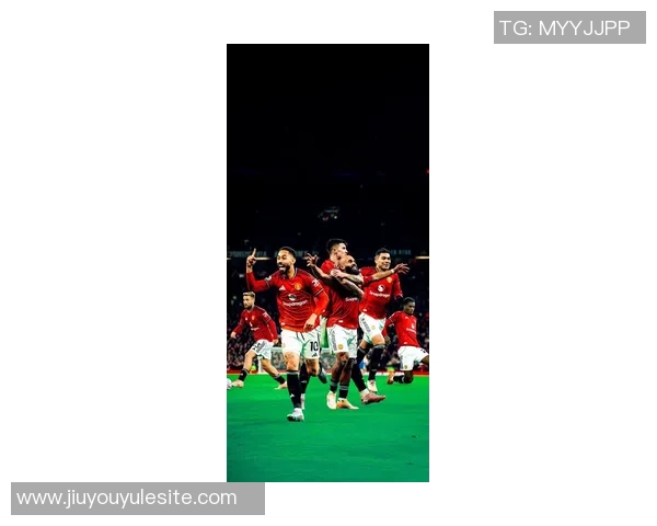 英超争冠白热化曼城曼联仅差3分枪手领跑群雄逐鹿局面引人关注