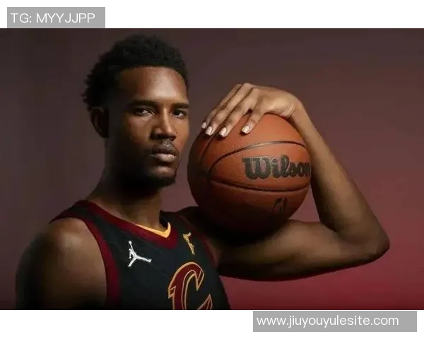 小莫布里表现起伏9投4中贡献14分6篮板6助攻1盖帽